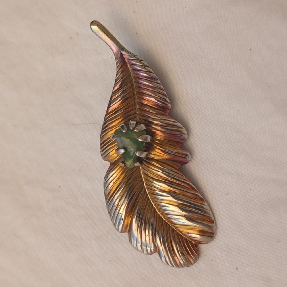 Antique Silver Vintage Feather Brooch with Green Gem Unsigned Gift Collection